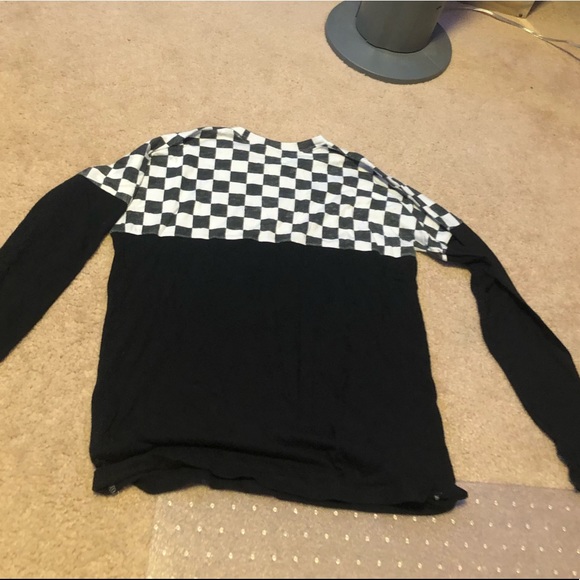 Checkered Boy’s Abercrombie PJ top - Picture 2 of 3